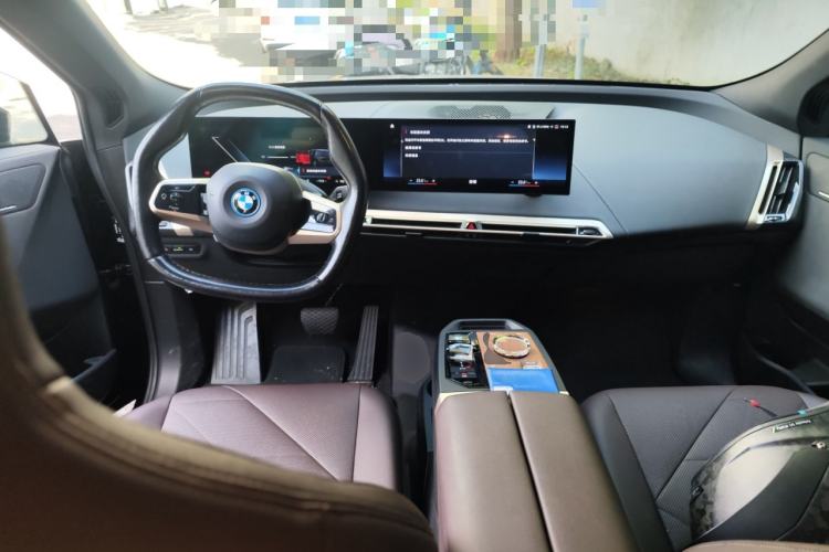 Used BMW iX 2022 xDrive40