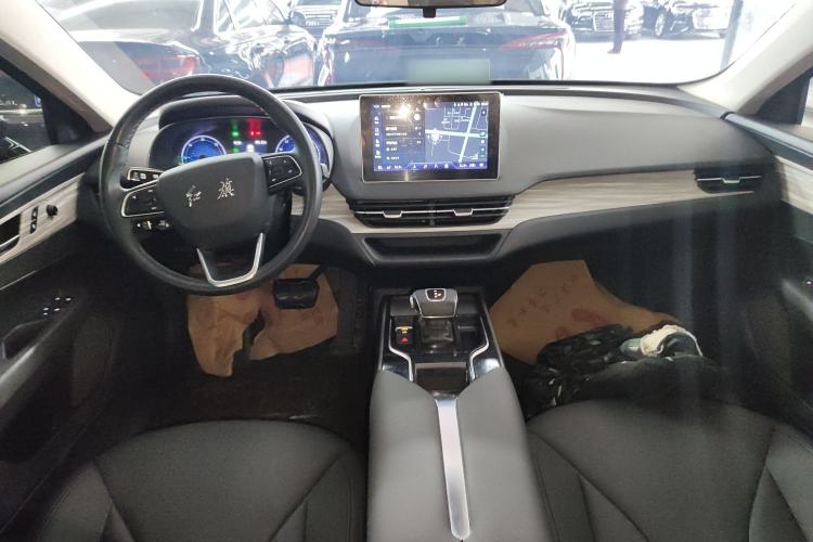 Used Hongqi E-QM5 2023 620km PLUS
