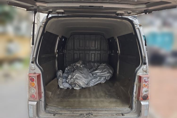 Used CHANGAN KUAYUE V3 2017 1.2L Box-Type Truck DK12-10