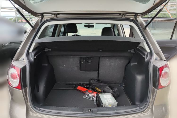 Used Volkswagen Golf 2011 1.4TSI Cross Golf Trunk