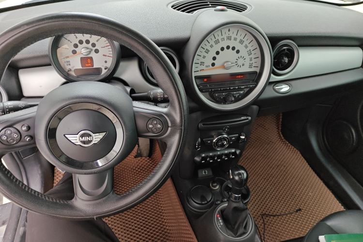 Used MINI Clubman 2011 1.6L COOPER Fun
