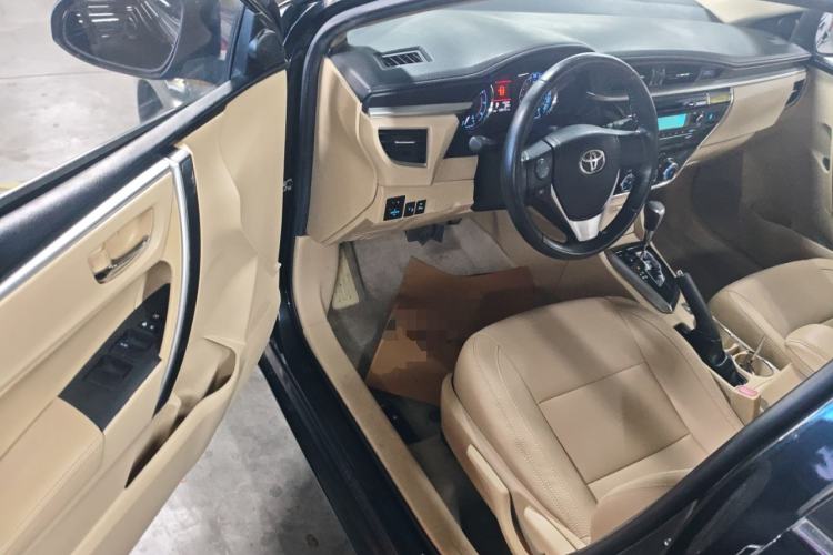 Used Toyota Corolla 2014 1.6L CVT GL-i Leather Edition
