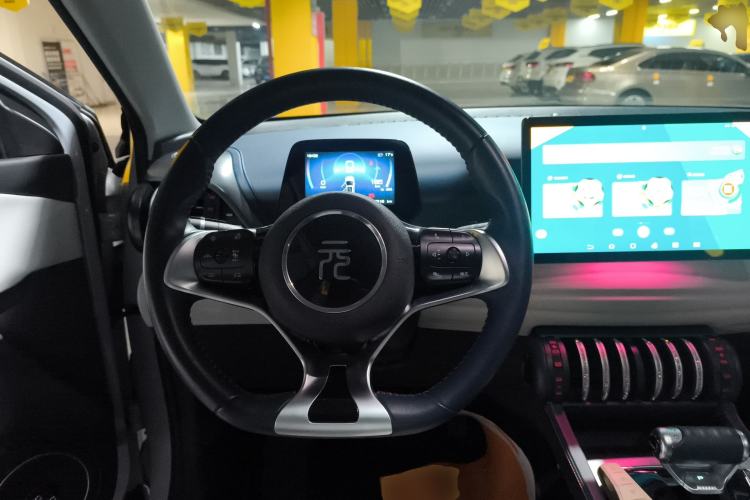 Used BYD Yuan PLUS 2022 430 km Luxury Version Steering Wheel