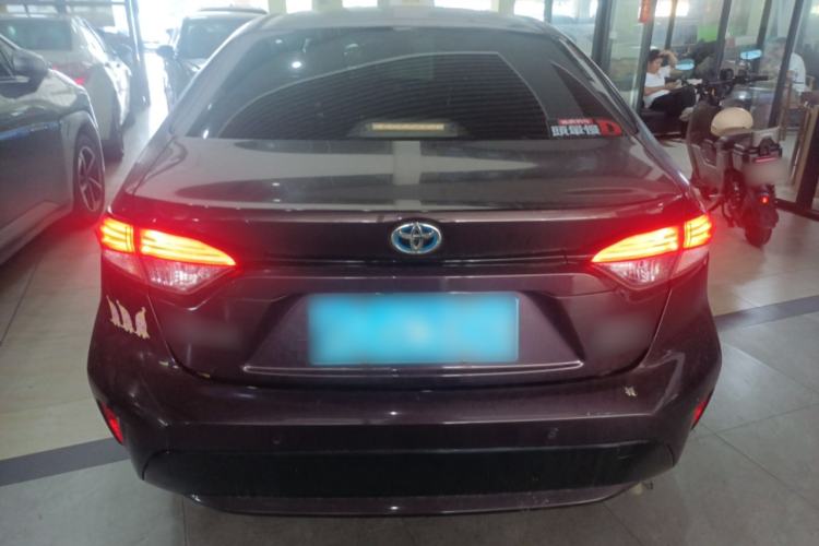 Used Toyota Levin 2019 Dual-Engine 1.8H E-CVT Luxury Edition China VI Standard Rear