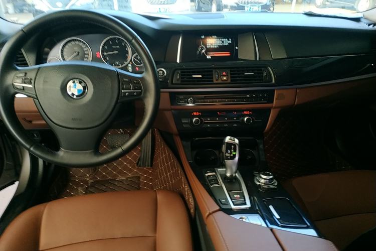 Used BMW 5 Series 2014 520Li Elegant Model