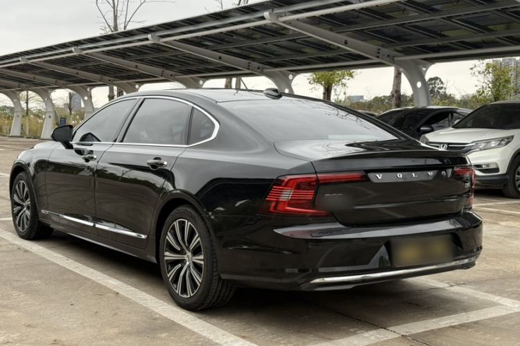 Used Volvo S90 2022 B5 Zhiyi Luxury Edition