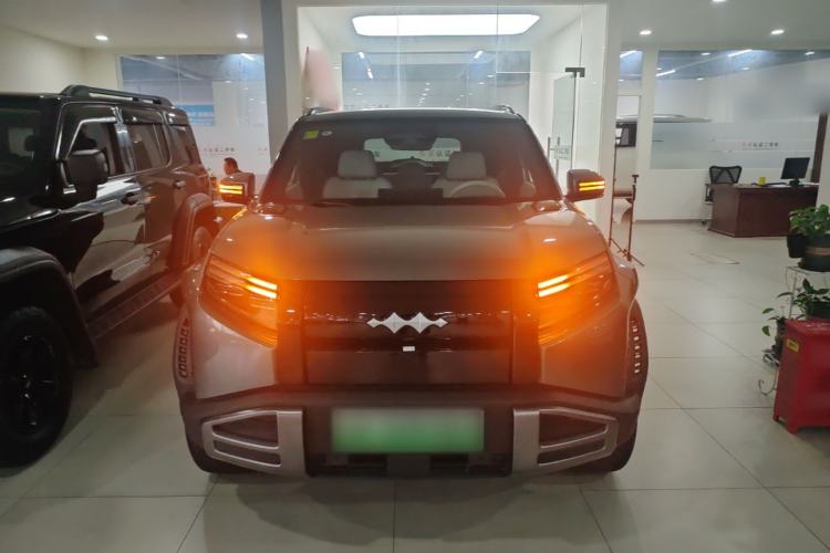 Used Formula Leopard Titanium 3 2025 501KM All-Wheel Drive Intelligent Driving Ultra Version
