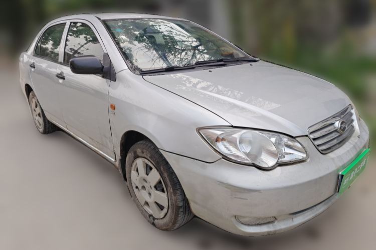 Used BYD F3 2013 Energy-Efficient Model 1.5L Manual Comfort Version Front Right 45 Deg