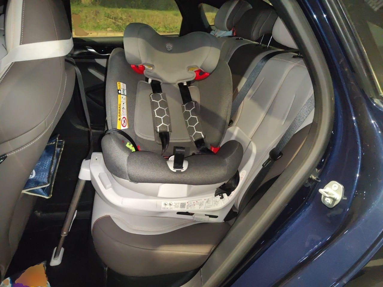 BYD Qin PLUS 2023 Champion Edition DM-i 55KM Leading Model — снимка 17