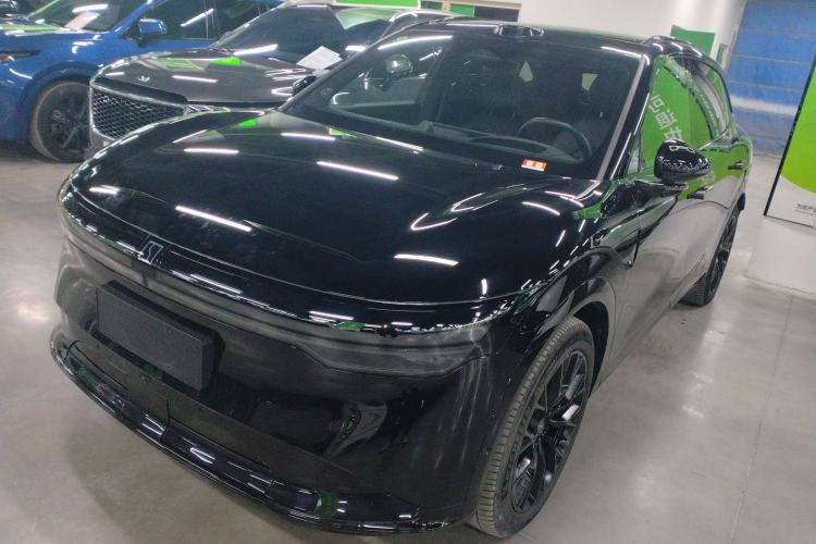 Used Zeekr 7X 2025 100 kWh Long-Range Rear-Wheel Drive with Intelligent Driving Features