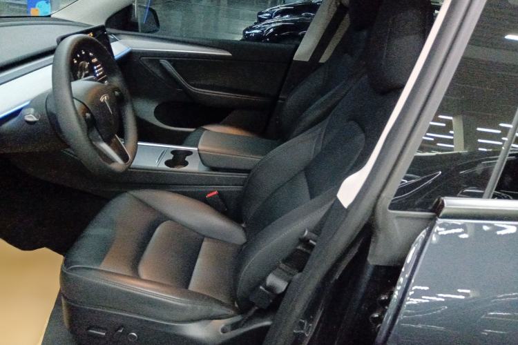 Used Tesla Model Y 2024 Rear-Wheel-Drive Version