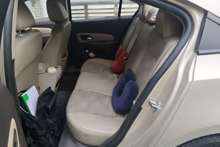 Used Chevrolet Cruze 2015 1.5L Classic SE AT
