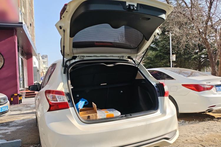 Used Nissan Tiida 2019 1.6L CVT Smart Drive Version China VI Standard
