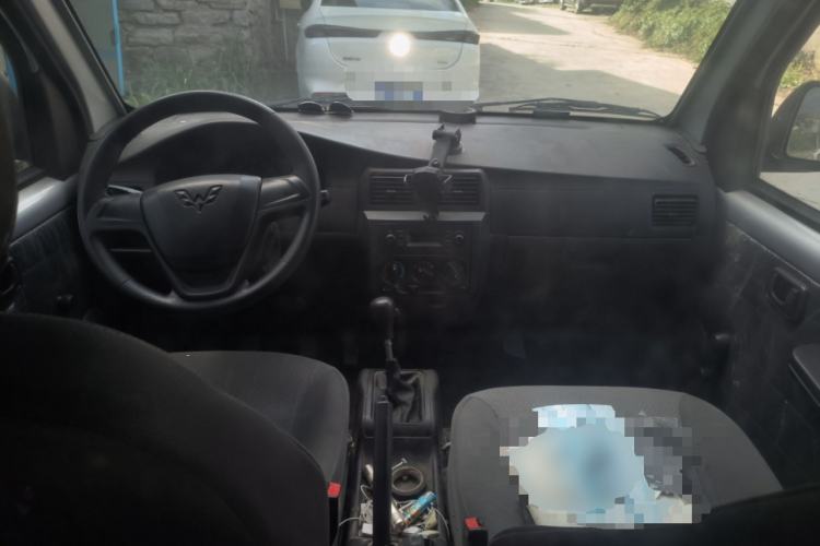 Used Wuling Rongguang 2021 1.5L Extended Basic Enclosed-Window Vehicle 2 Seats L3C Center Console