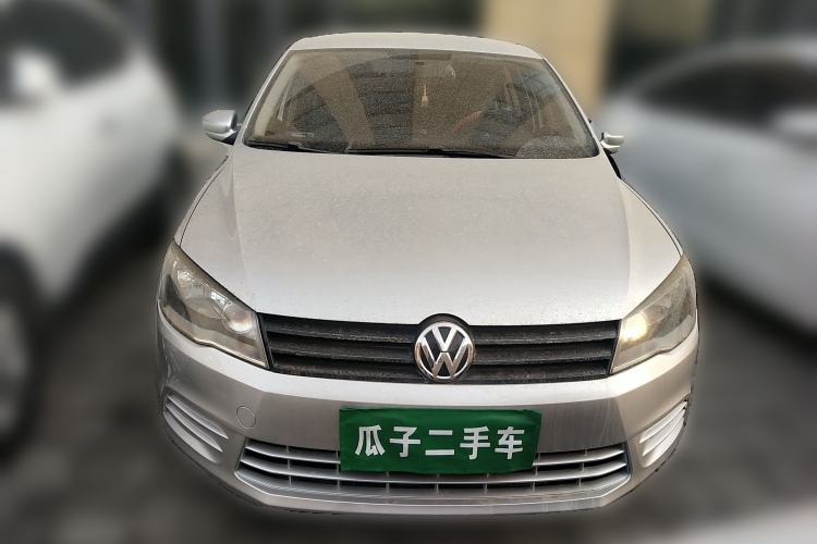 Used Volkswagen Jetta 2015 Value Edition 1.6L Manual Fashionable Style
