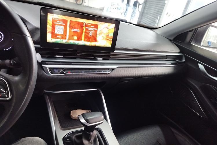 Used Geely Auto Emgrand 2022 4th Generation 1.5L CVT Luxury Model
