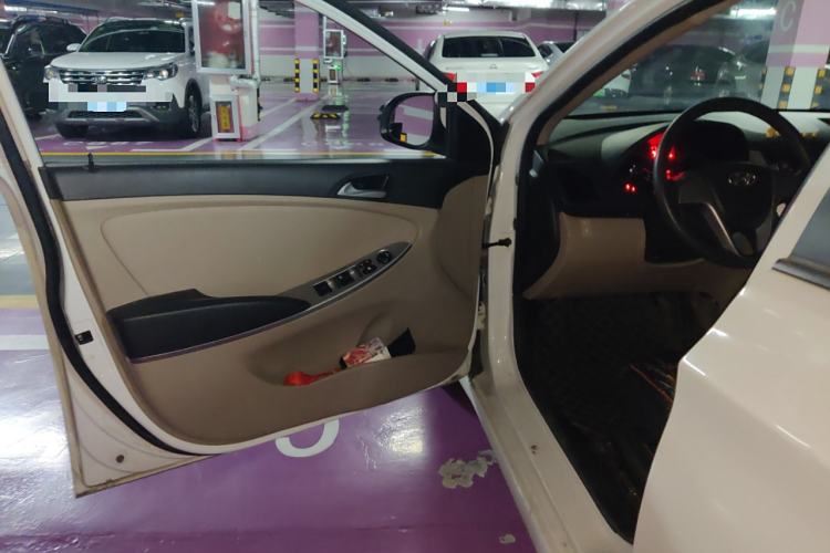 Used Hyundai Verna (older generation) 2016 1.4L Automatic Smart GLS
