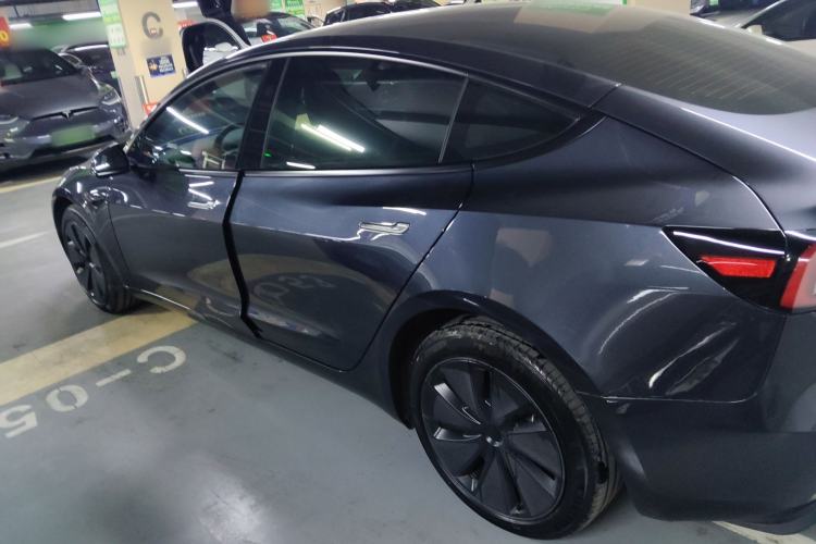 Used Tesla Model 3 2023 Rear-Wheel-Drive Version
