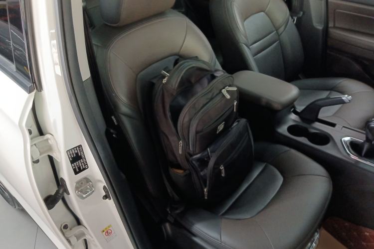 Used GAC Trumpchi GS4 2017 235T Manual Two-Wheel Drive Luxury Edition Right Front Seat