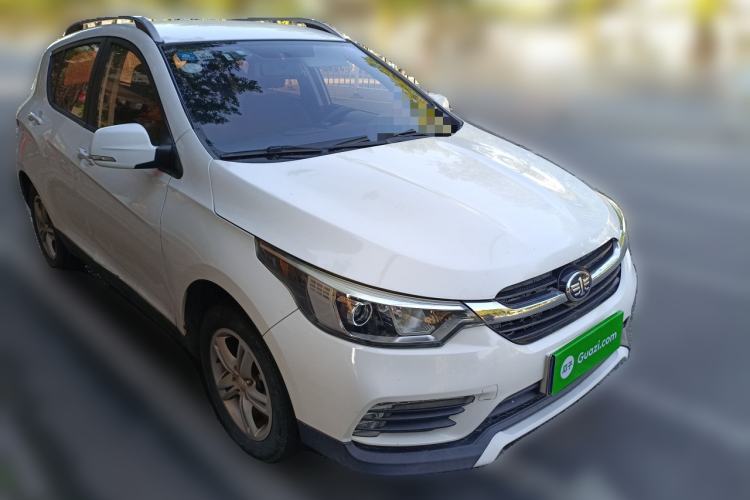 Used FAW Junpai D60 2017 1.5L Manual Standard Edition Front Right 45 Deg