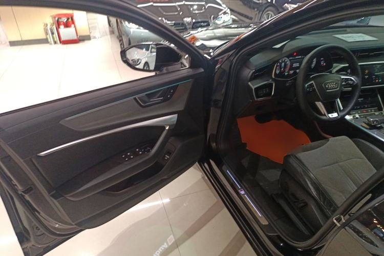 Used Audi A6L 2021 40 TFSI Luxury Dynamic Edition Driver Seat