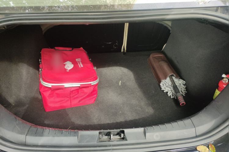 Used Ford Focus 2011 Sedan 1.8L Automatic Fashion Edition