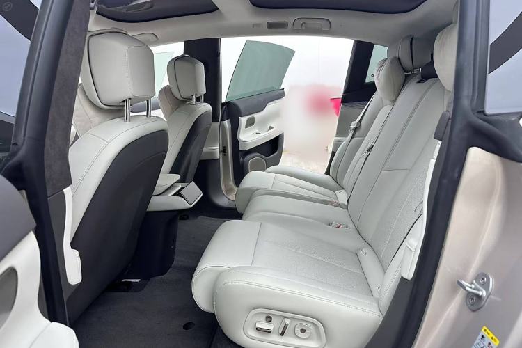 Used Nio ET7 2024 75 kWh Executive Edition
