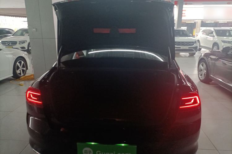 Used Volkswagen Magotan 2020 330TSI DSG Leading Model Trunk