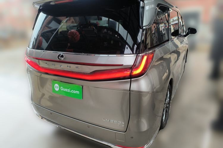 Used Lexus LM 2023 350h Seven-Seat Elegant Edition Rear Right 45 Deg