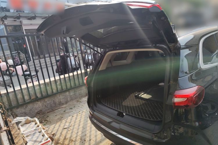 Used Buick Enclave 2020 28T Two-Wheel Drive Zhanqi Version Trunk