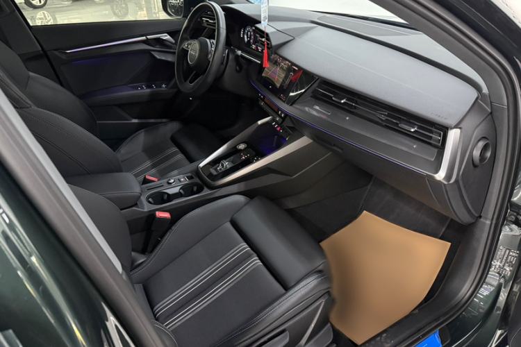 Used Audi A3 2024 A3L Limousine 35 TFSI Fashion Sport Model Interior 8