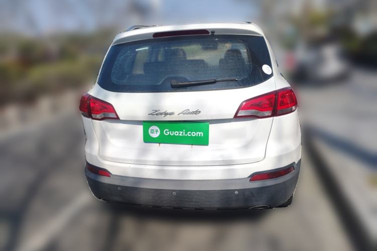 Used Zotye Domy X5 2015 1.5T Manual Luxury Version China IV Standard
