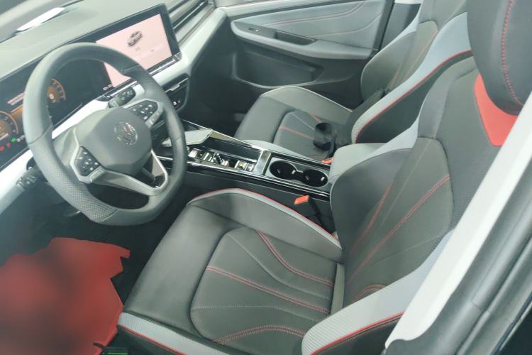 Used Volkswagen Lamando 2024 Lavida L 280TSI DSG Cool & Spicy Edition