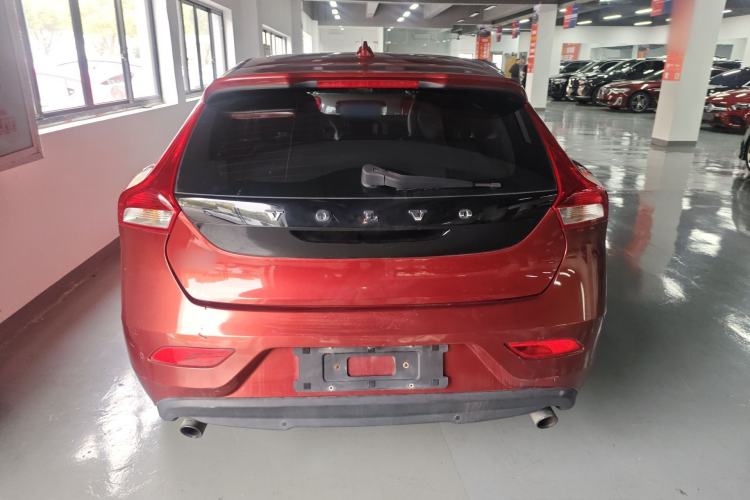 Used Volvo V40 2015 1.6T Zhiyi Edition Rear