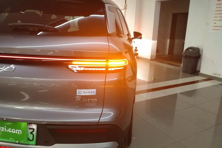 Used BYD Song Pro New Energy 2025 2nd Generation Intelligent Driving Version DM-i 75KM Overachiever Trim Exterior 3