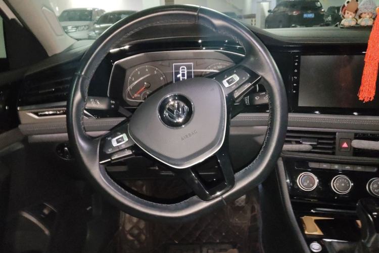 Used Volkswagen Sagitar 2019 280TSI DSG Comfort Version China VI Standard Steering Wheel
