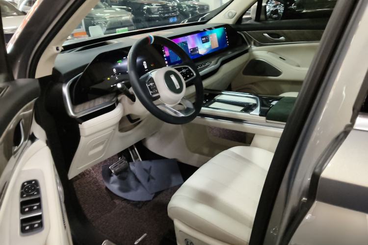 Used Wey Lanshan 2023 Four-Wheel Drive Ultra-Long Range Version
