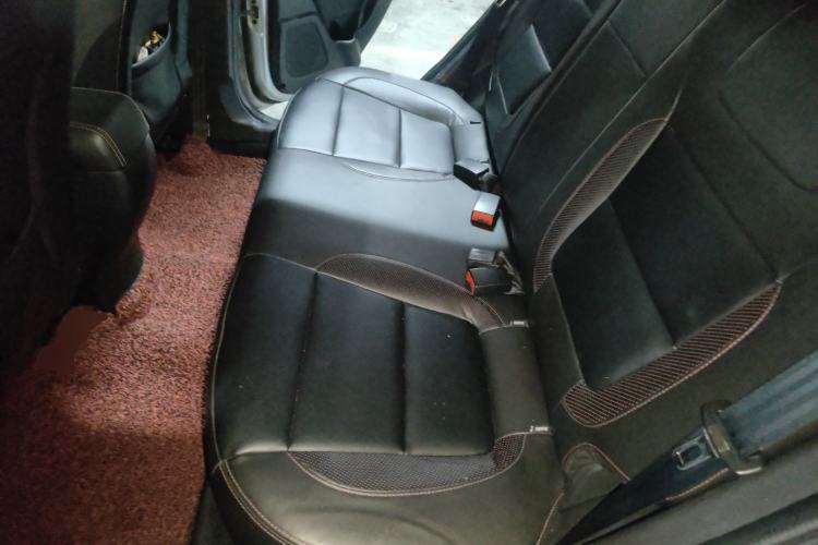 Used Changan CS35 2014 1.6L Manual Luxury Model China IV Standard
