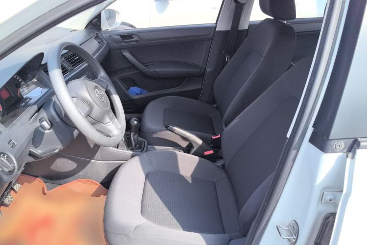 Used Volkswagen Santana 2015 1.6L Manual Fashion Edition Left Front Seat