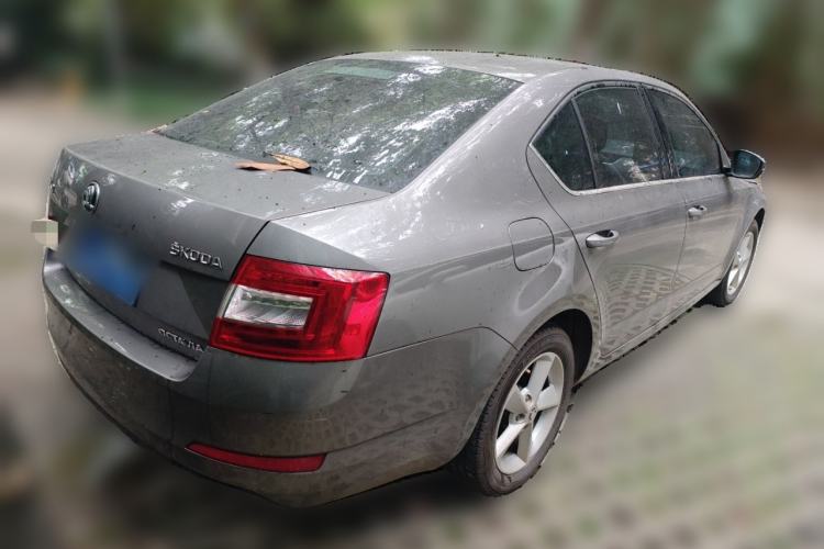Used Skoda Octavia 2015 1.6L Manual Yijie Edition
