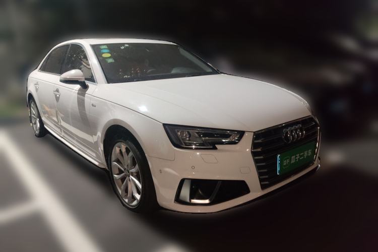 Used Audi A4L 2019 40 TFSI Fashion Edition China VI Emission Standard
