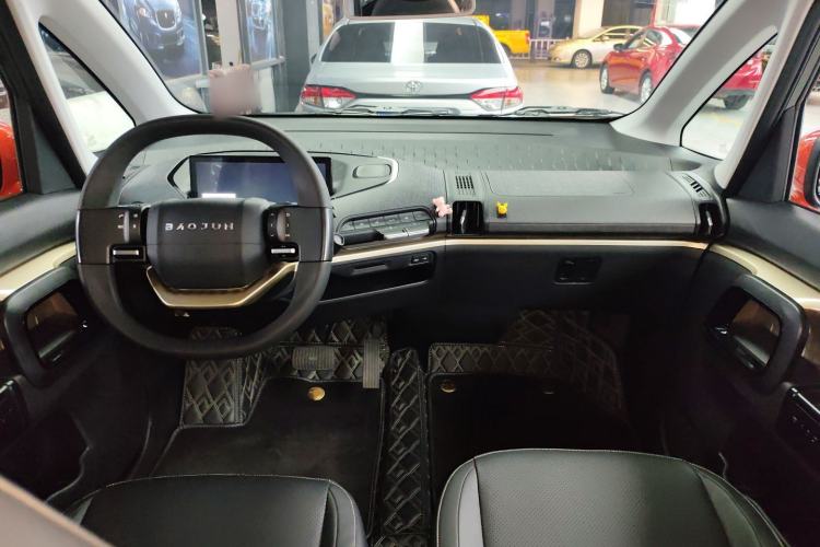 Used Baojun KiWi EV 2022 Designer Lite Edition Lithium Iron Phosphate