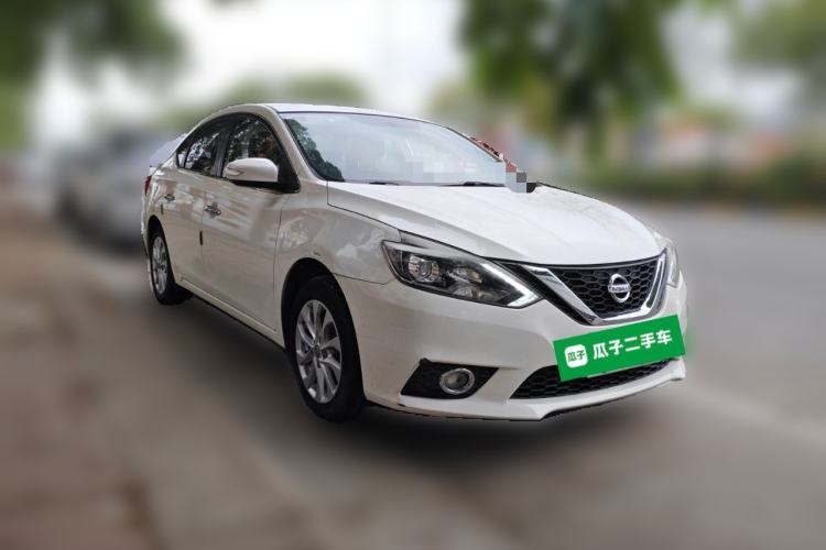 Used Nissan Sylphy 2016 1.6XV CVT Smart Enjoyment Version Front Right 45 Deg