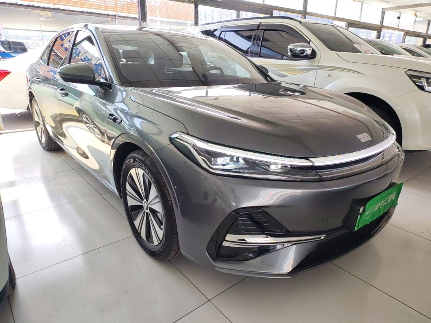 Geely Galaxy A7 2025 Model EM-i 150km Long-Distance Edition — снимка 3