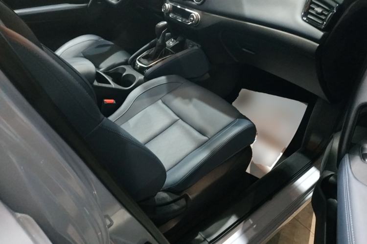 Used Nissan Qashqai 2025 Honor 2.0L CVT XV+ Leading Edition Right Front Seat