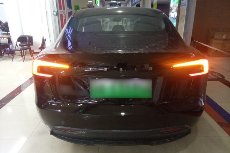 Used Tesla Model 3 2023 Long-Range All-Wheel-Drive Version
