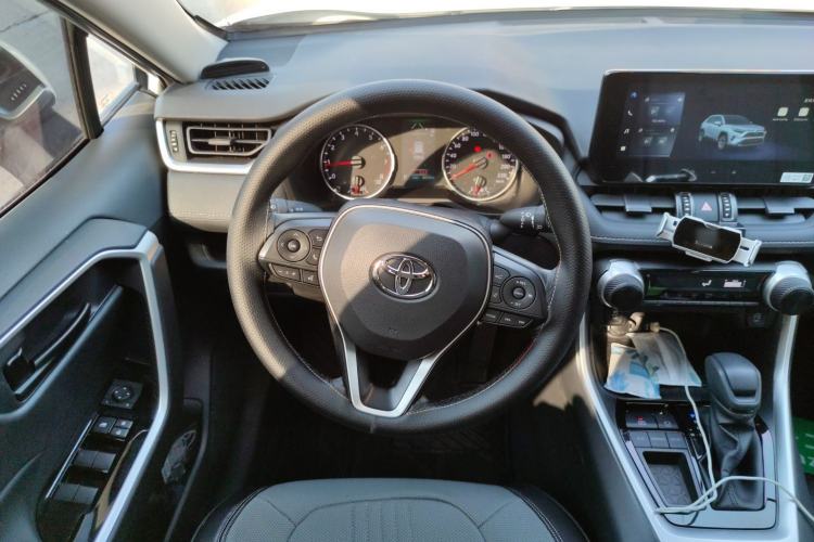 Used Toyota RAV4 2024 2.0L CVT Two-Wheel Drive Urban Edition