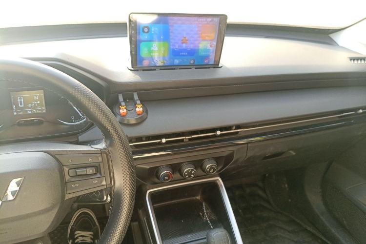 Used Wuling Alvez 2022 1.5L Manual Free-Style Model