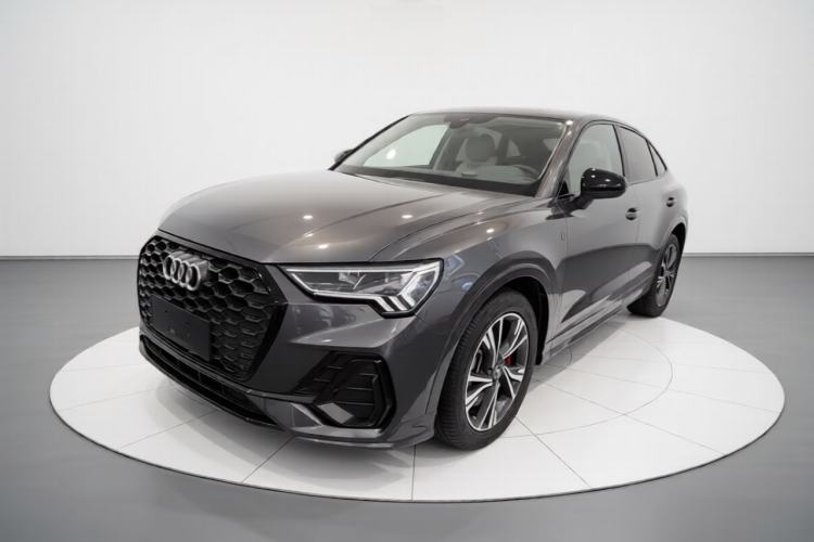 Used Audi Q3 Sportback 2020 40 TFSI Fashion Model Guazi used car, China used car export, Used car for sale, Used cars, Cheapest cars for sale