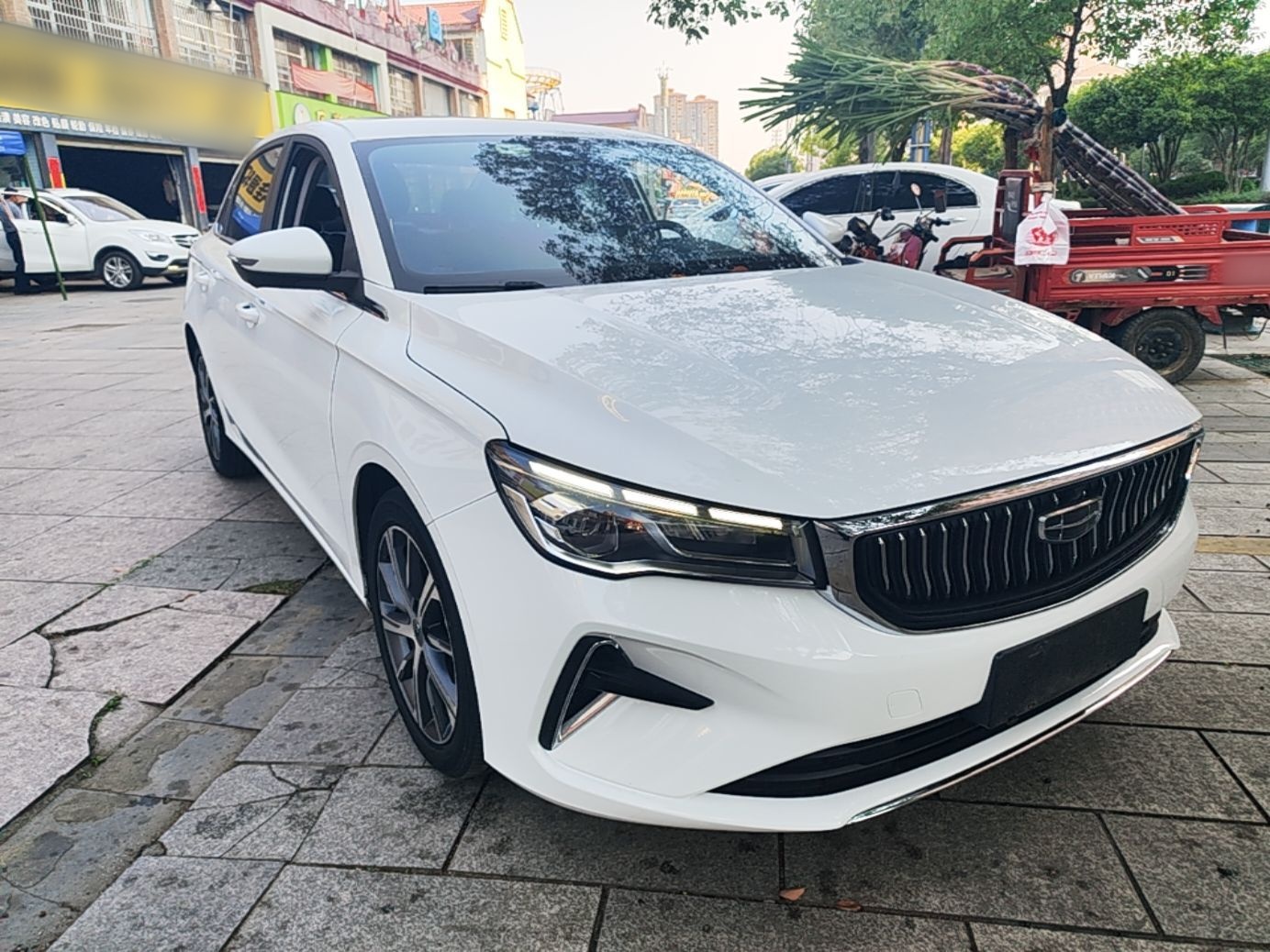 Geely Auto Emgrand 2022 4th Generation 1.5L CVT Luxury Model - Premium — снимка 3